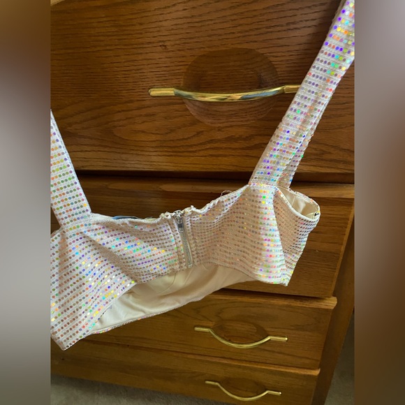 ✨Forever 21 Stretchy Corset Top✨ - Picture 2 of 3